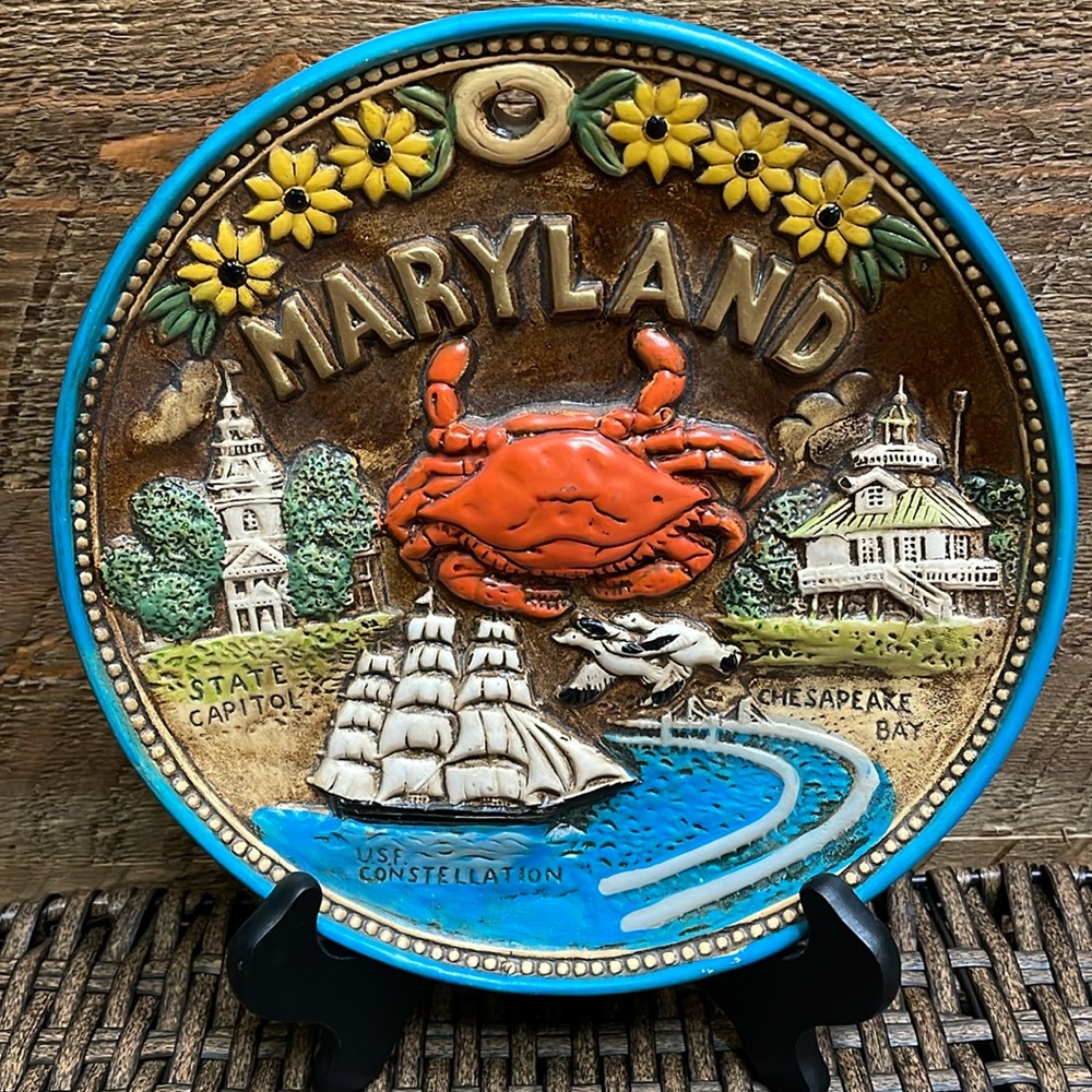 Maryland Decorative Landmarks Souvenir Pottery 3D Plate *STAND NOT INCLUDED*